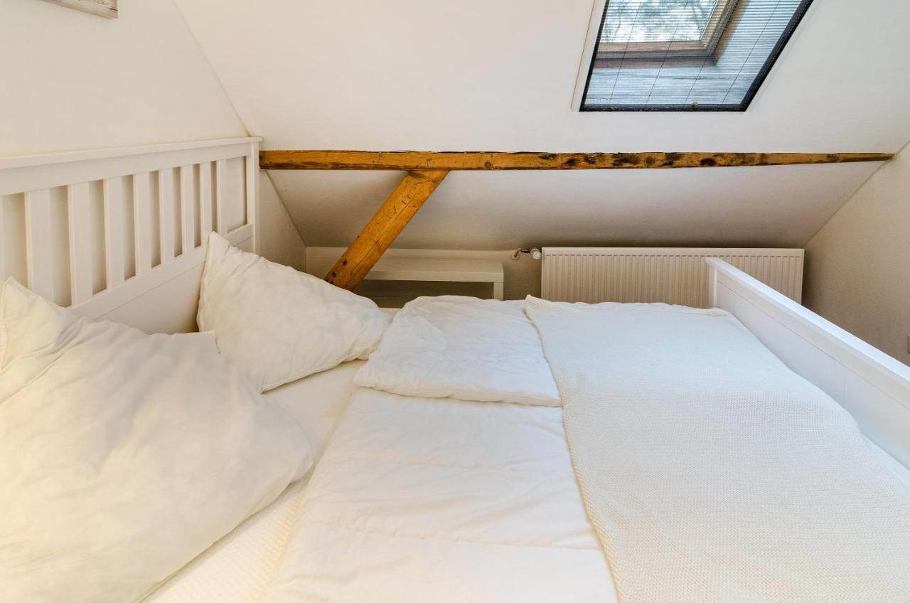 Apartmán Huus An'T Koornfeld Dachgeschoss Osteel Exteriér fotografie